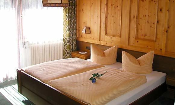 Berghaus Maria Bed & Breakfast Петной ам Арлберг Стая снимка